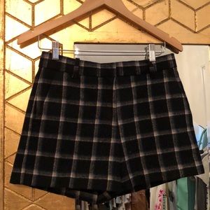 GAP black plaid trouser shorts